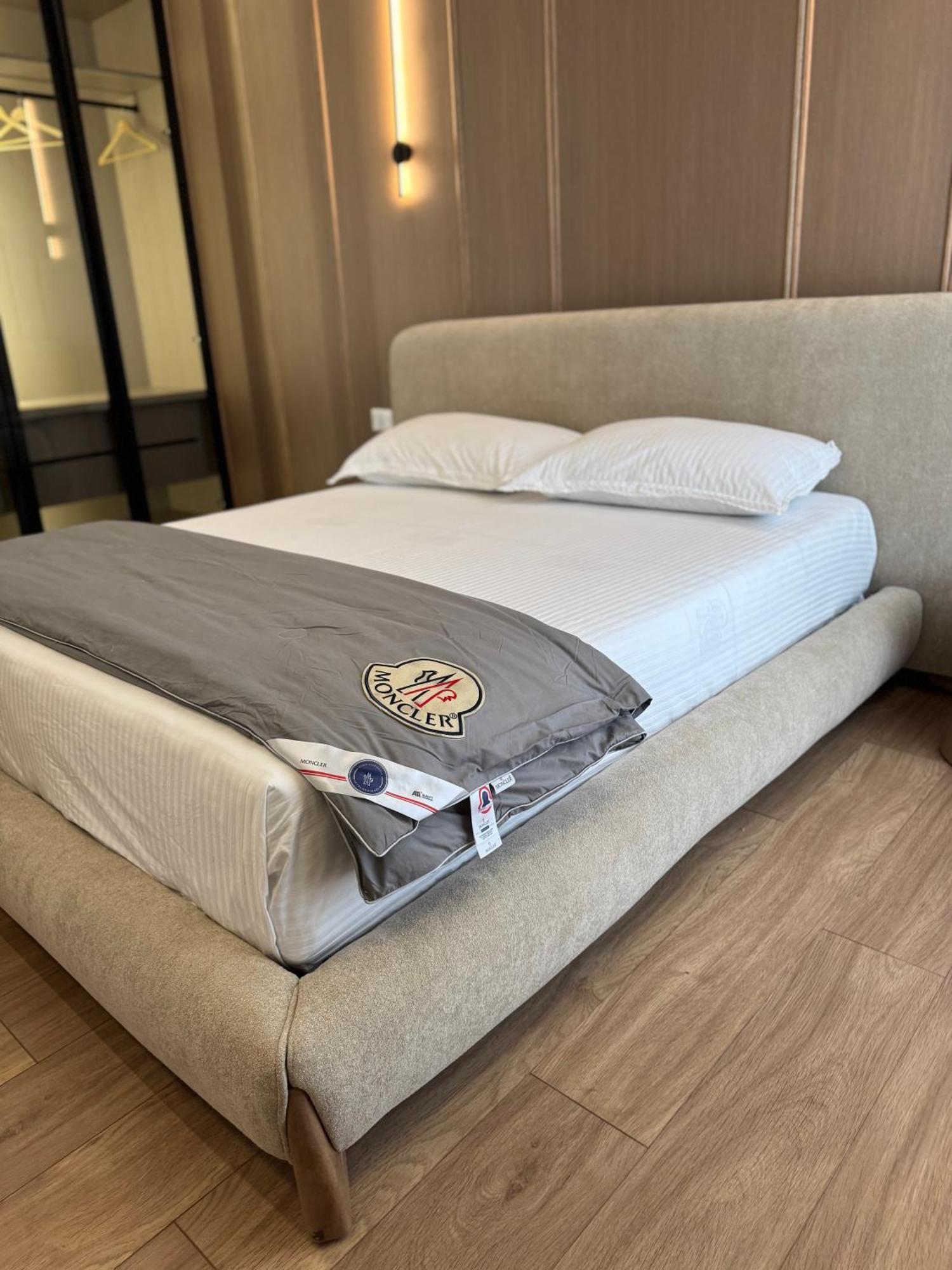 Square Inn Garden Aparthotel Тирана Экстерьер фото